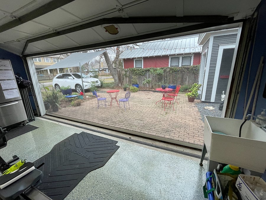 Electric Sun Screen Option.