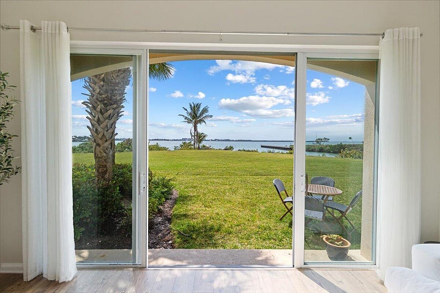 Furnished Finder property 818087_1 photo 15