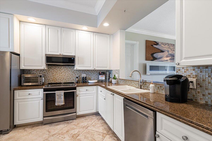 Furnished Finder property 818087_1 photo 17