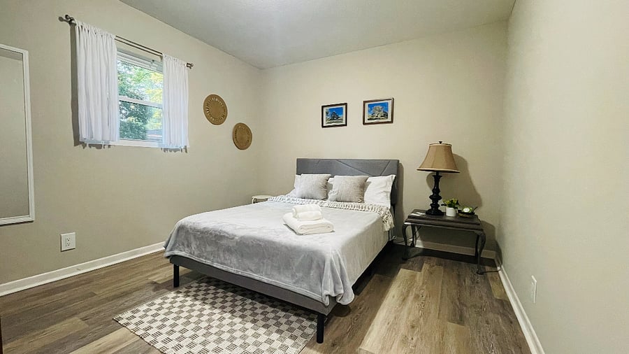 Furnished Finder property 818117_1 photo 12