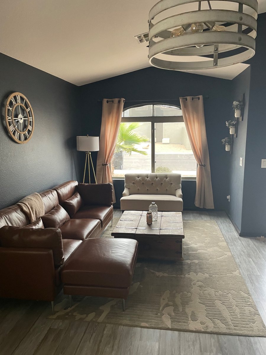 Formal living area