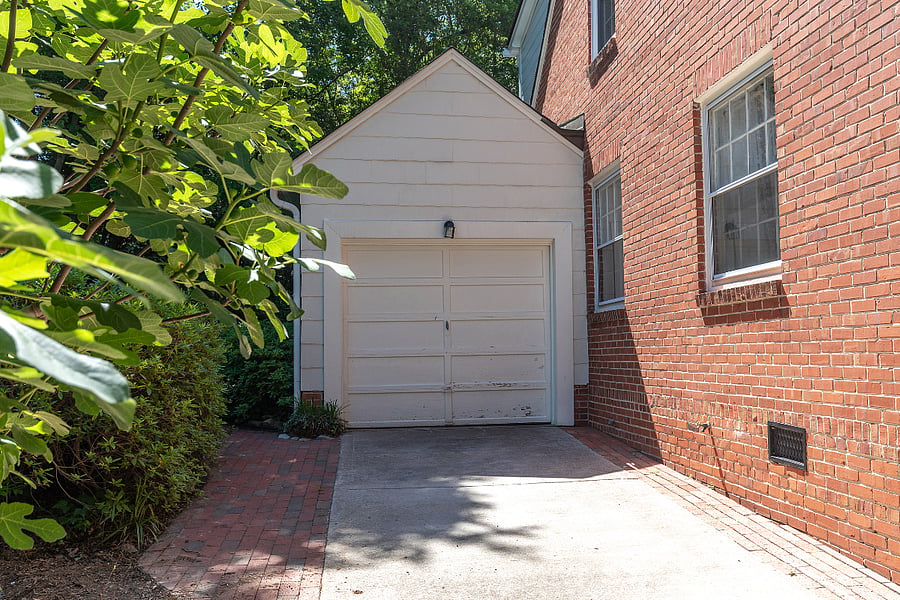 Small garage
