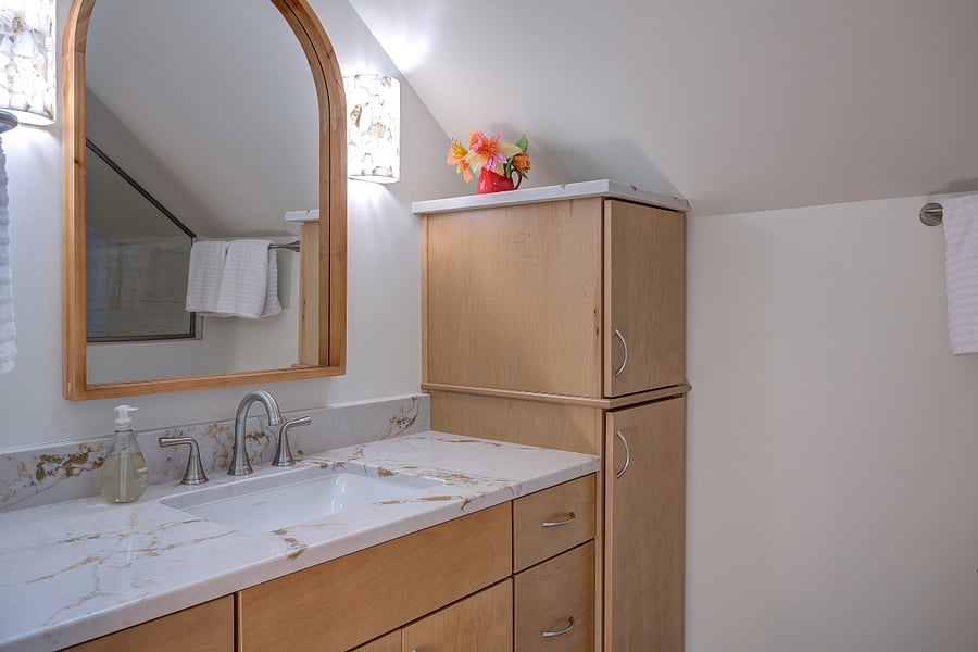 Upstairs bathroom