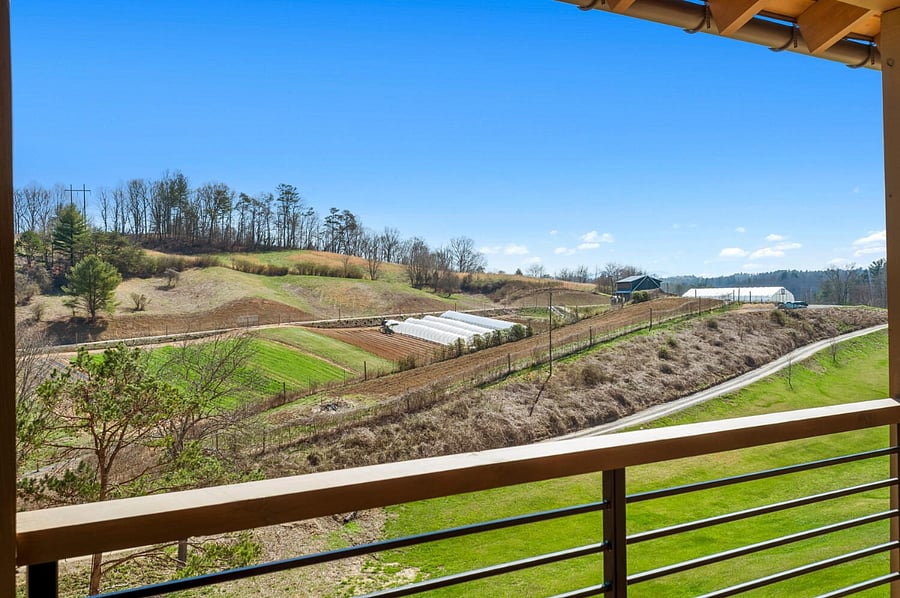 Furnished Finder property 818173_1 photo 13
