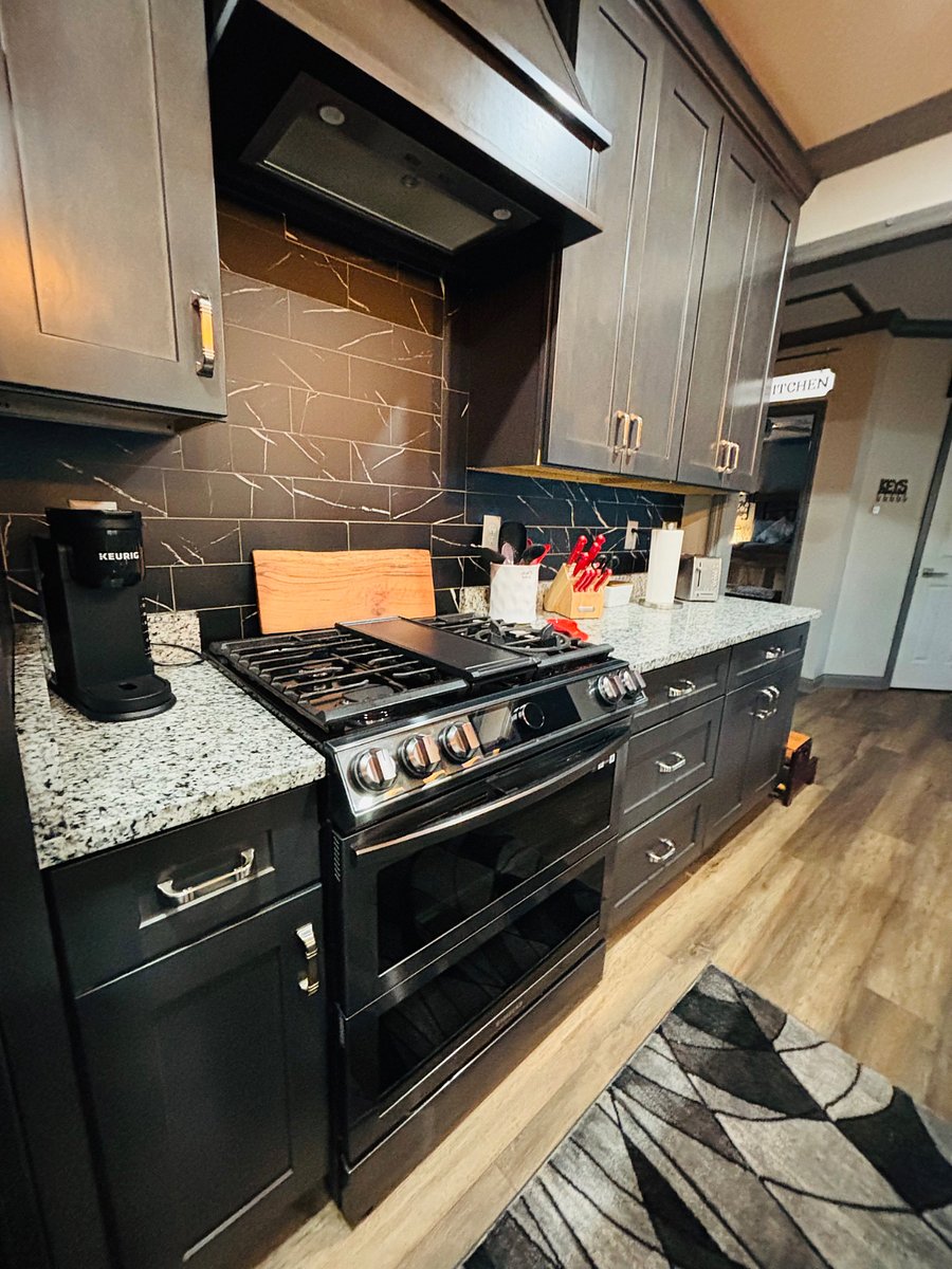 Furnished Finder property 818181_1 photo 10