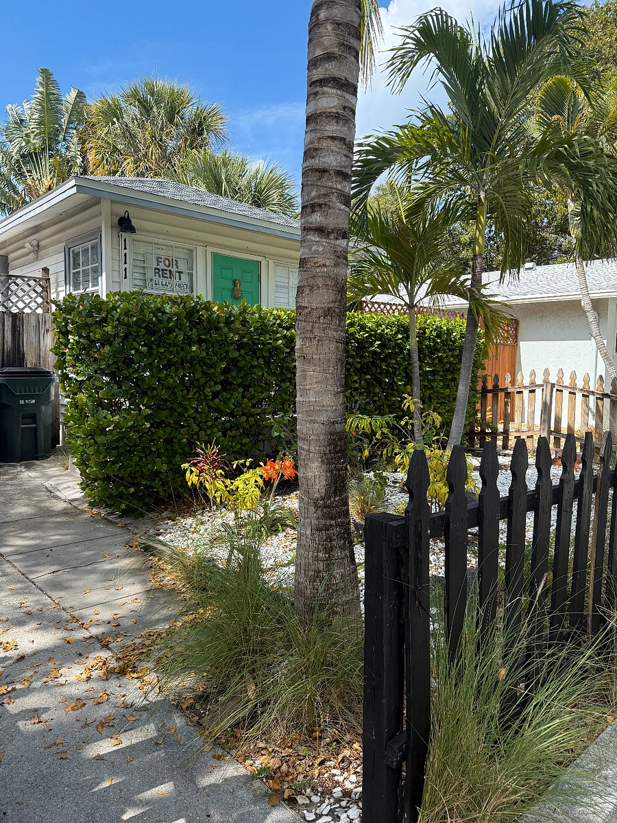 Furnished Finder property 818204_1 photo 1