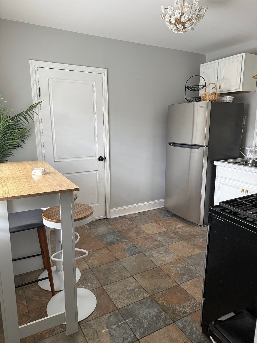Furnished Finder property 818204_1 photo 9