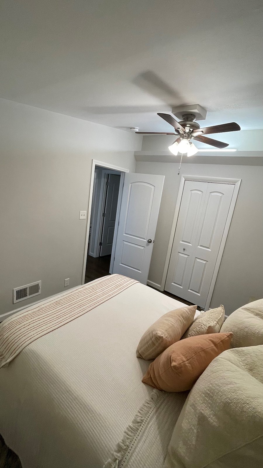 Furnished Finder property 818262_1 photo 21