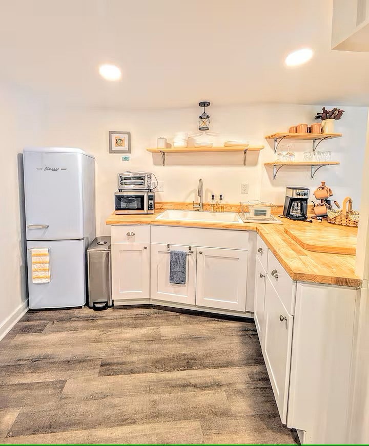 Furnished Finder property 818274_1 photo 5