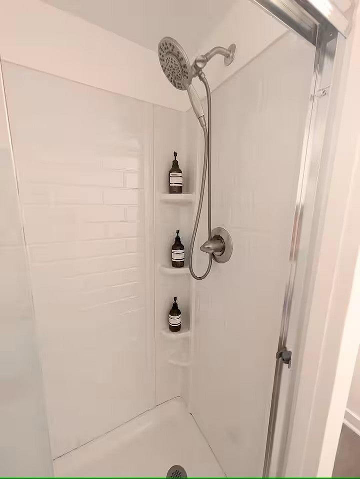 Furnished Finder property 818274_1 photo 14
