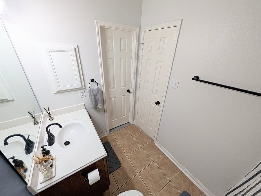 Furnished Finder property 818298_1 photo 10