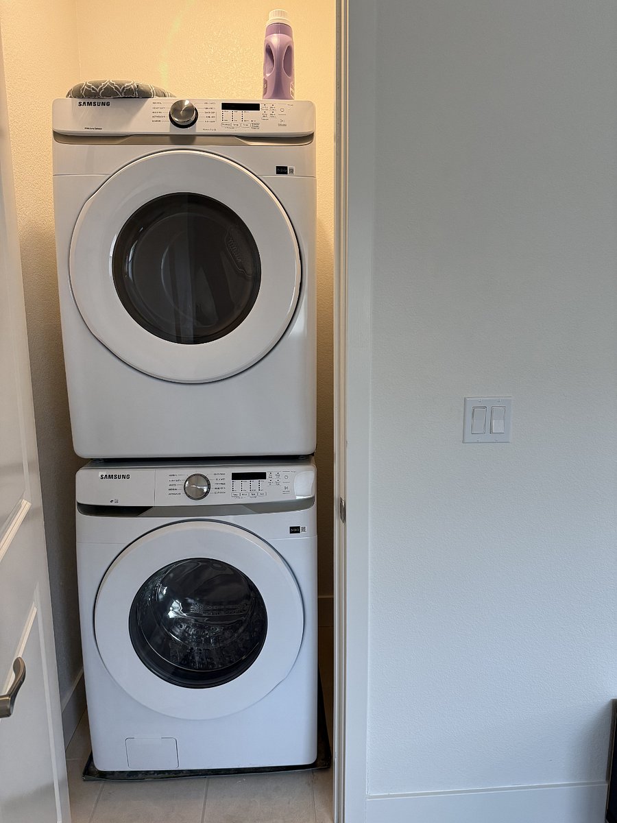 In-Unit Washer Dryer