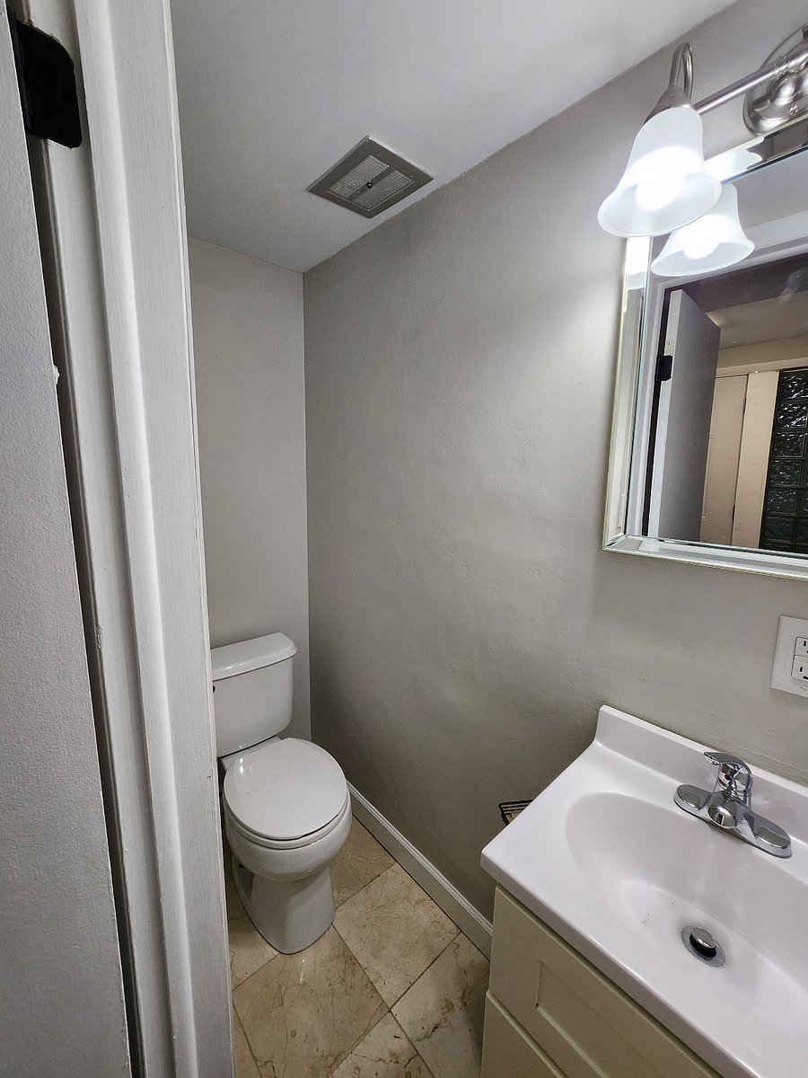 Furnished Finder property 818317_1 photo 16