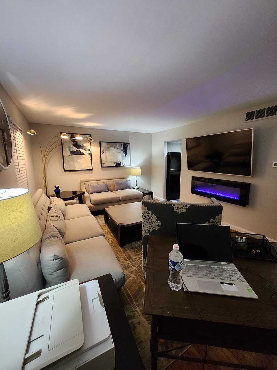 Furnished Finder property 818317_1 photo 3