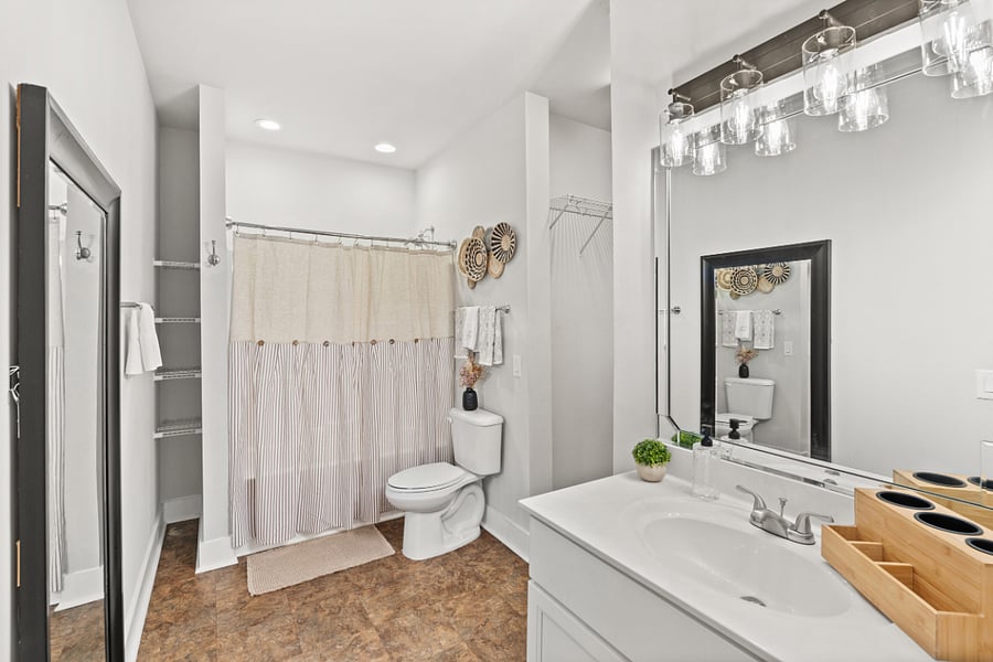 Furnished Finder property 818325_1 photo 12