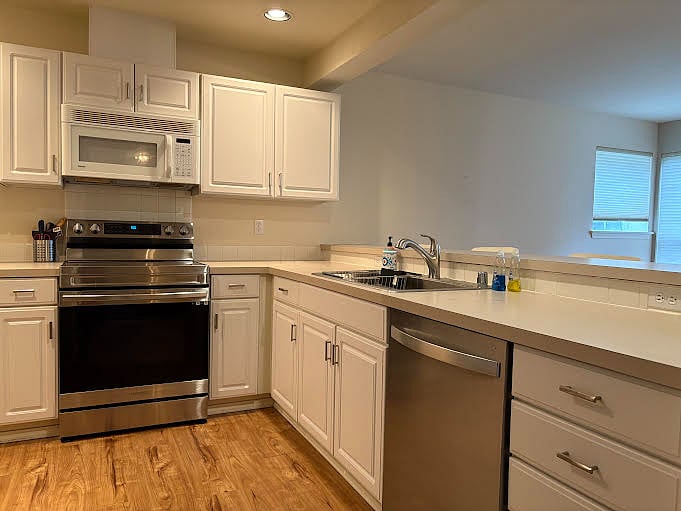 Furnished Finder property 818384_1 photo 5