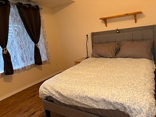 Bedrm 1 - Double Bed