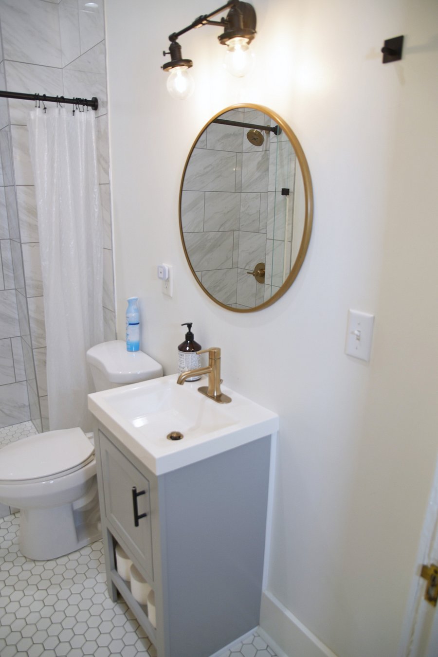 Furnished Finder property 818430_1 photo 24