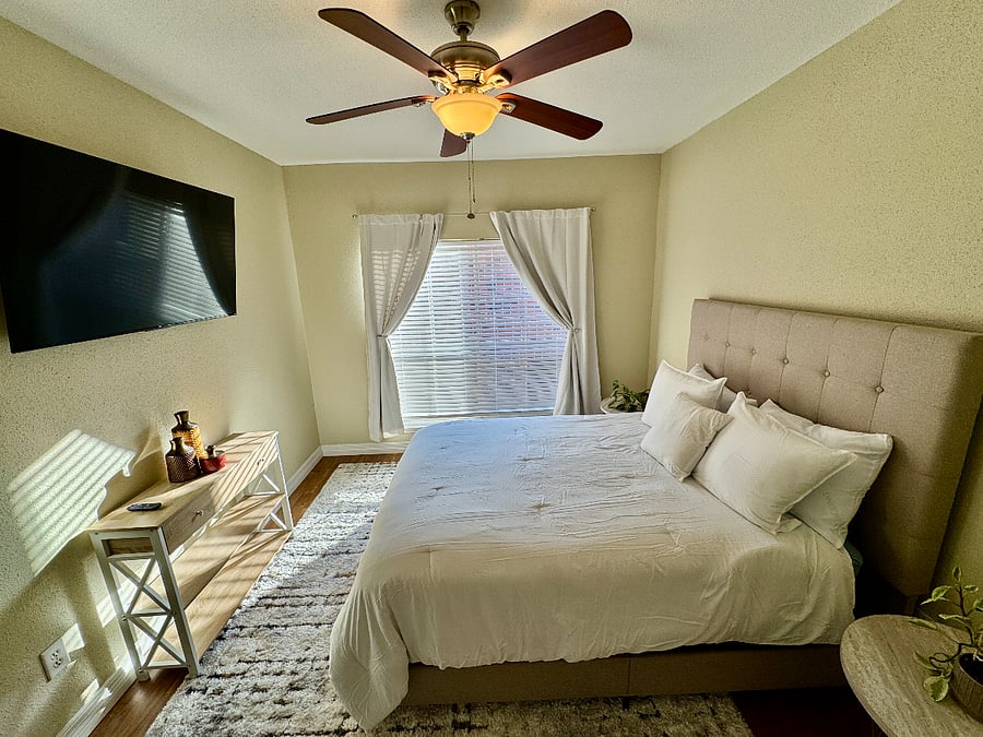 Furnished Finder property 818444_1 photo 16
