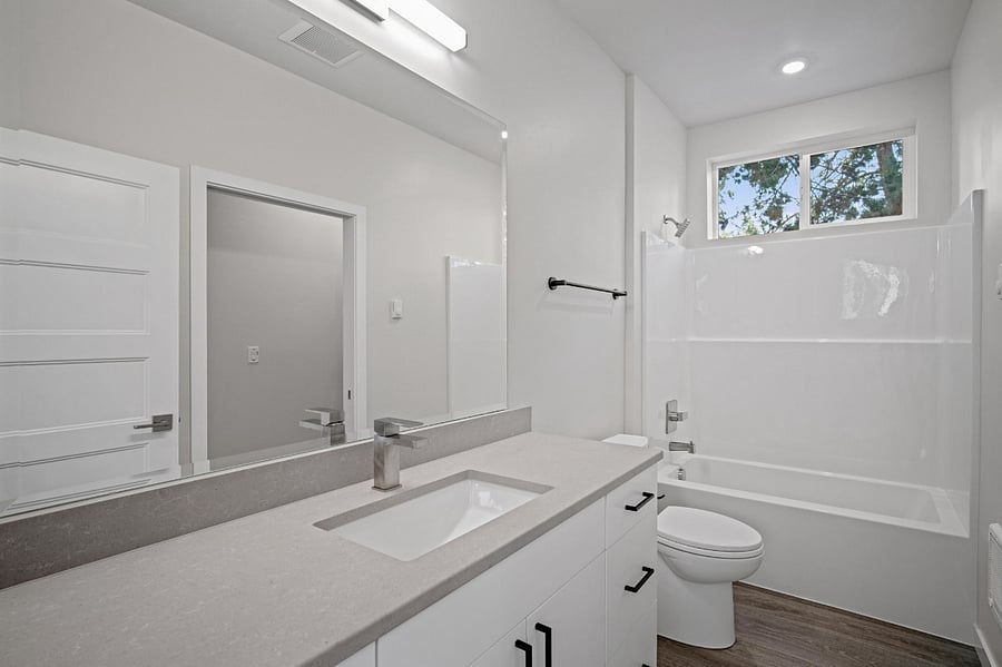 Furnished Finder property 818474_1 photo 15