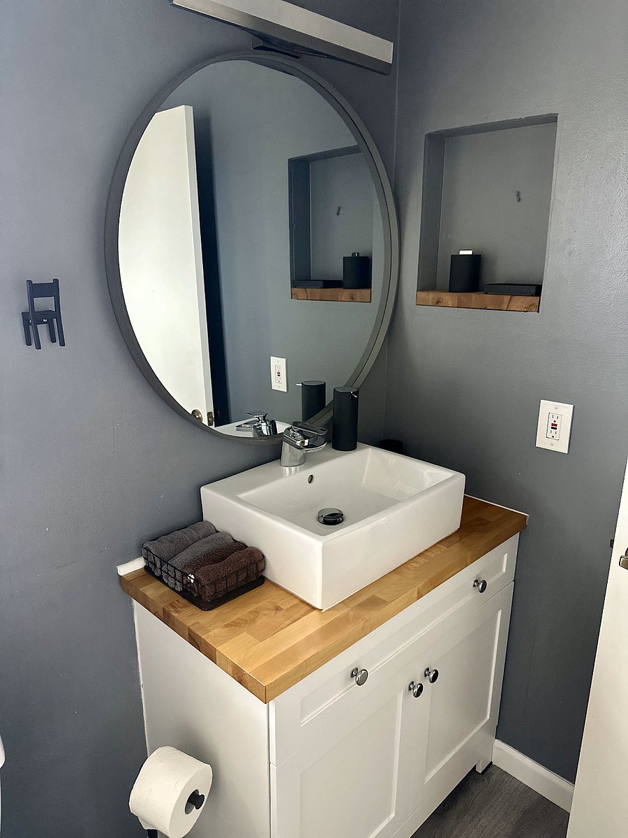 Furnished Finder property 818476_1 photo 12