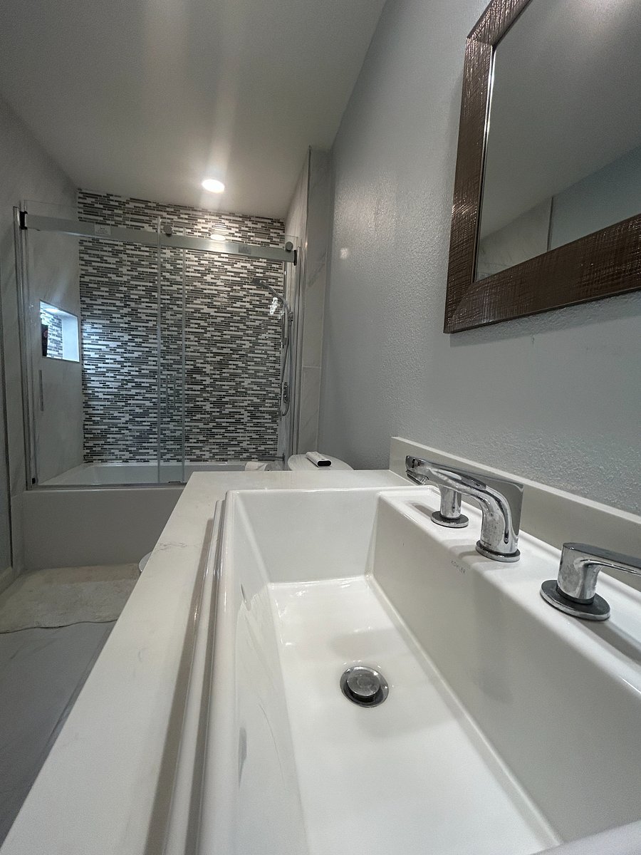 Furnished Finder property 818477_1 photo 23