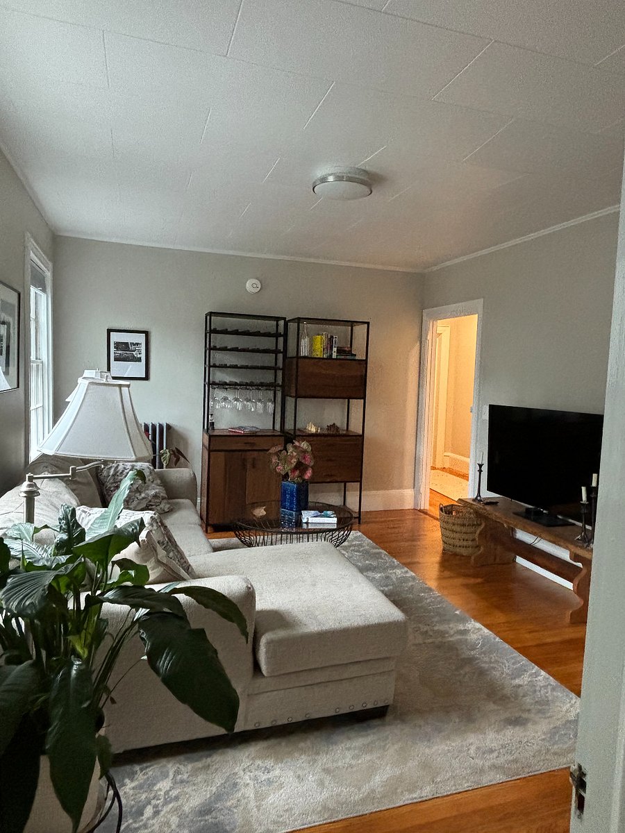 Furnished Finder property 818481_1 photo 3