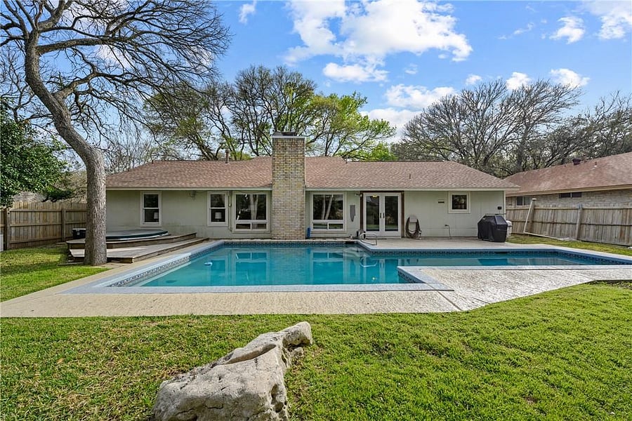 Furnished Finder property 818509_1 photo 14