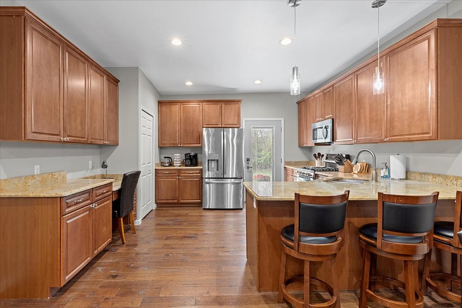 Kitchen, Dining, Workspace