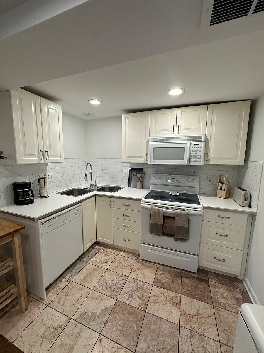 Furnished Finder property 818571_1 photo 5