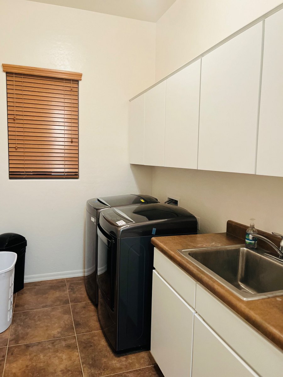 Furnished Finder property 818573_1 photo 16