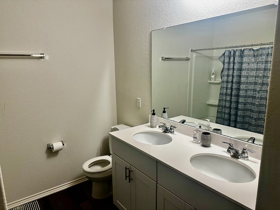 Furnished Finder property 818577_1 photo 3