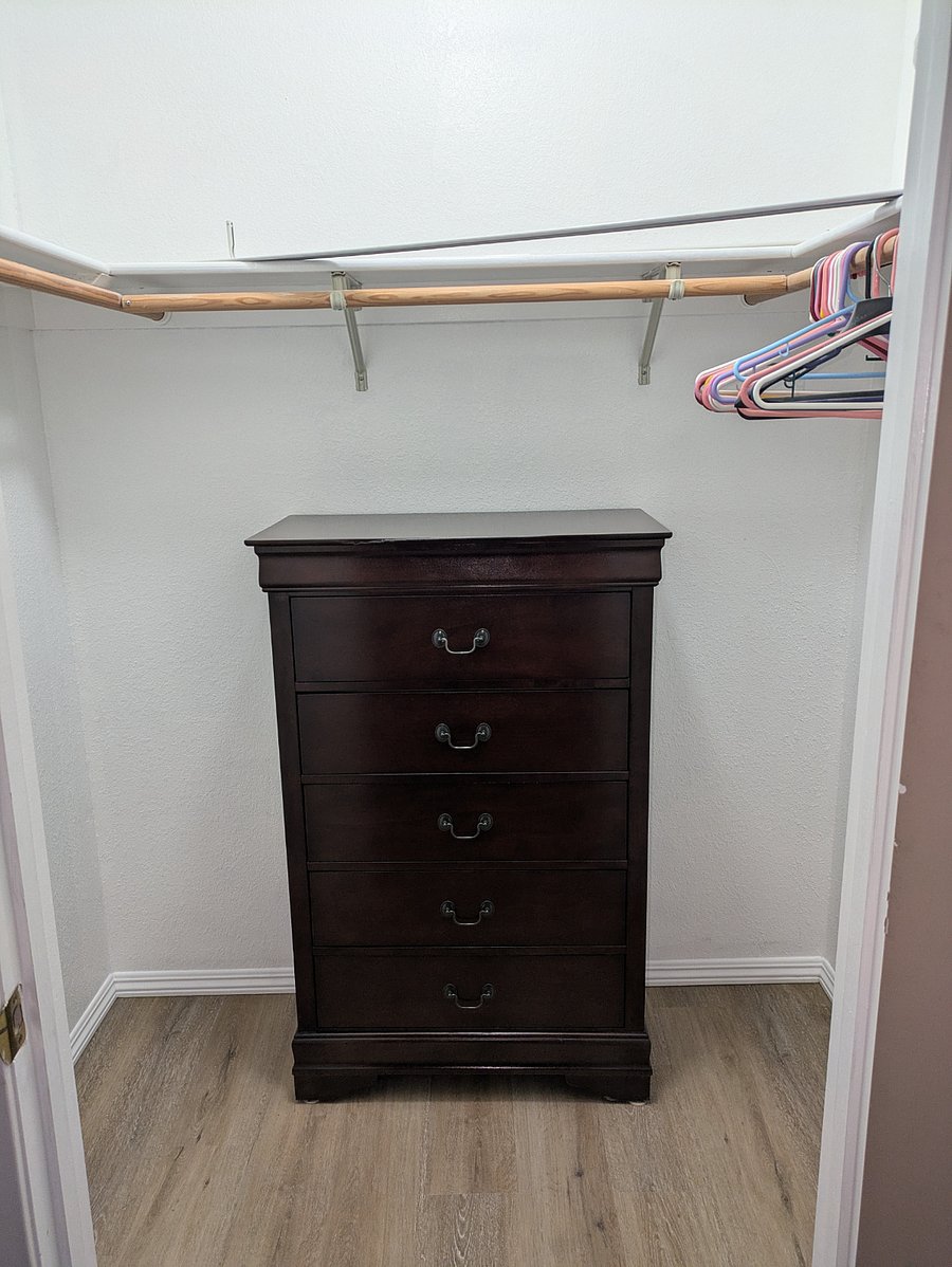 Furnished Finder property 818617_1 photo 4