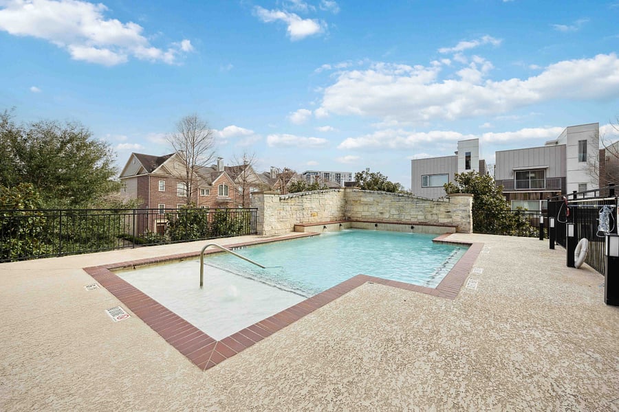 Furnished Finder property 818625_1 photo 9