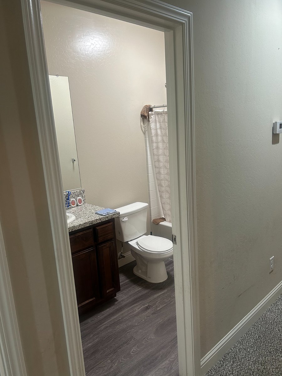 Furnished Finder property 818758_1 photo 8