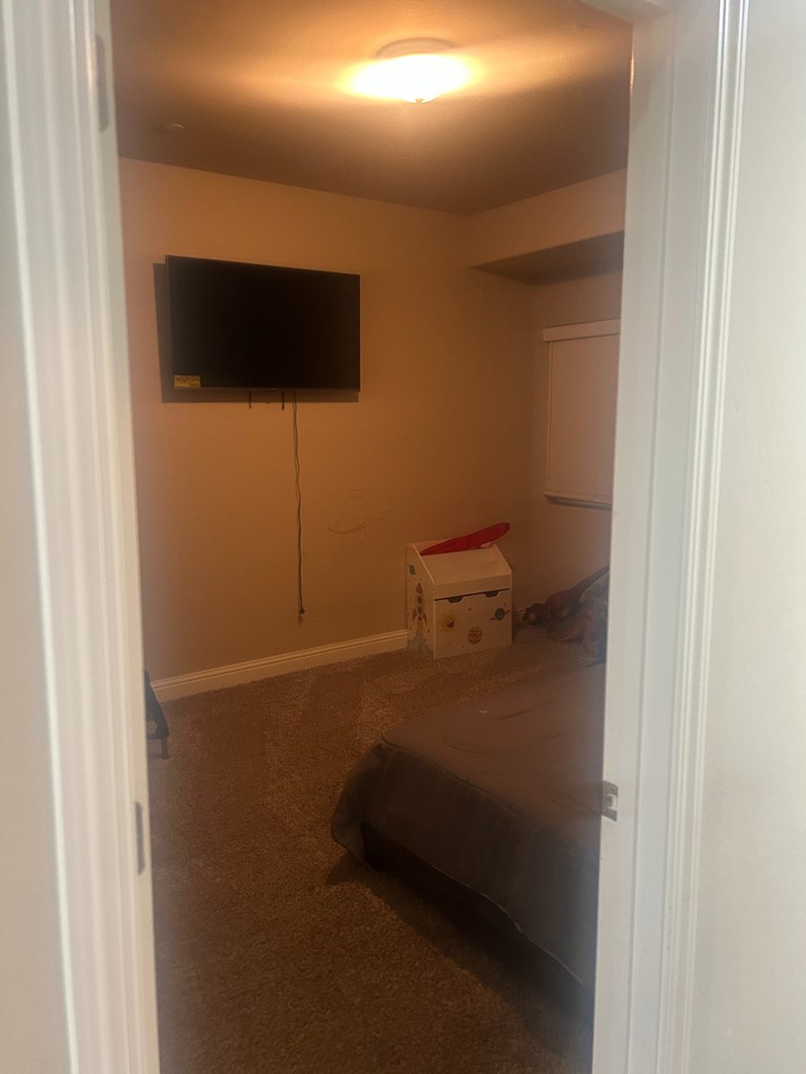 Furnished Finder property 818758_1 photo 12