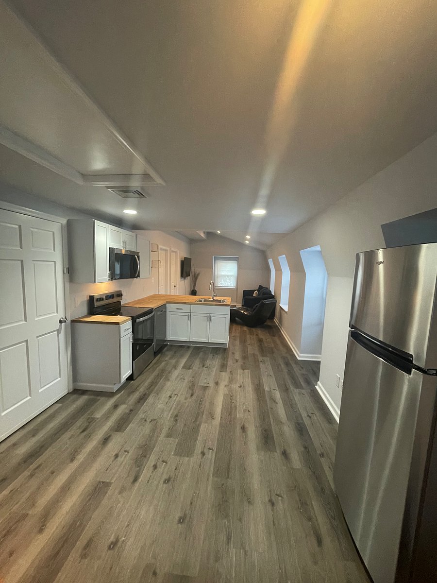 Furnished Finder property 818775_1 photo 3