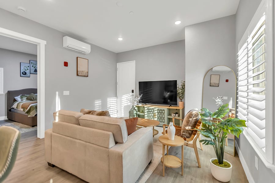 Furnished Finder property 818824_1 photo 3