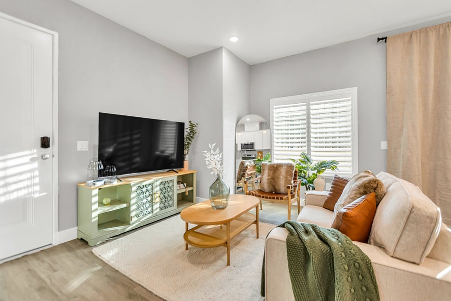 Furnished Finder property 818824_1 photo 8