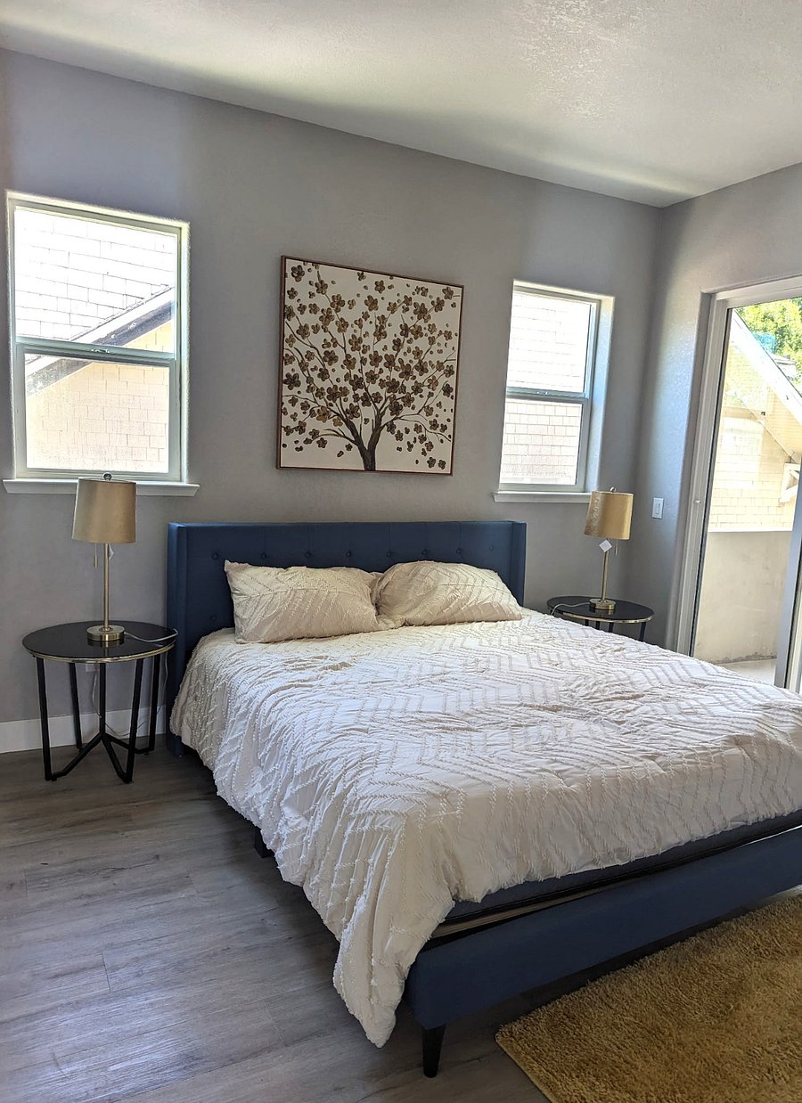 Furnished Finder property 818824_2 photo 6