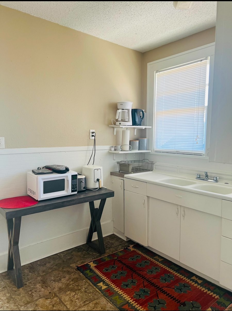 Furnished Finder property 818846_1 photo 7