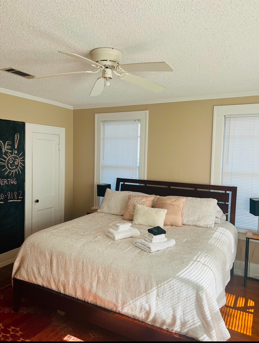Furnished Finder property 818846_1 photo 10