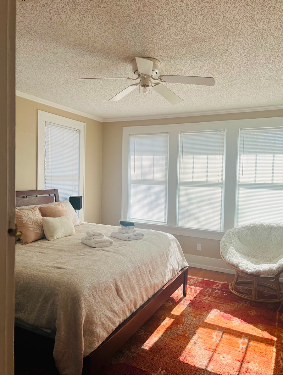 Furnished Finder property 818846_1 photo 11