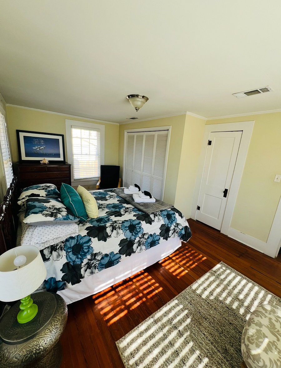 Furnished Finder property 818846_2 photo 3