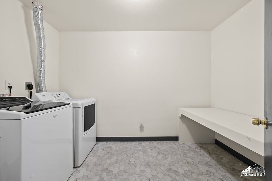 Furnished Finder property 818847_1 photo 24
