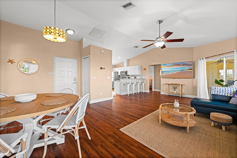 Furnished Finder property 818858_1 photo 11