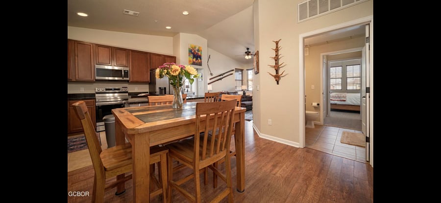 Furnished Finder property 818867_1 photo 6