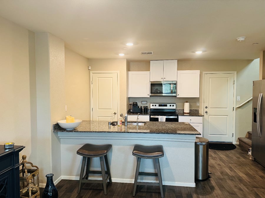 Furnished Finder property 818884_1 photo 8
