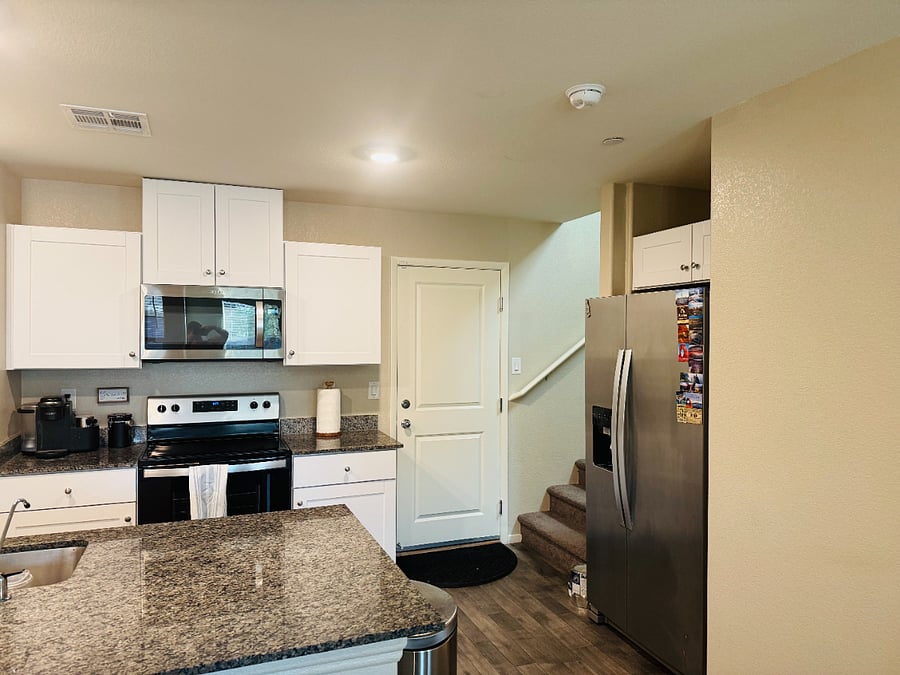 Furnished Finder property 818884_1 photo 9