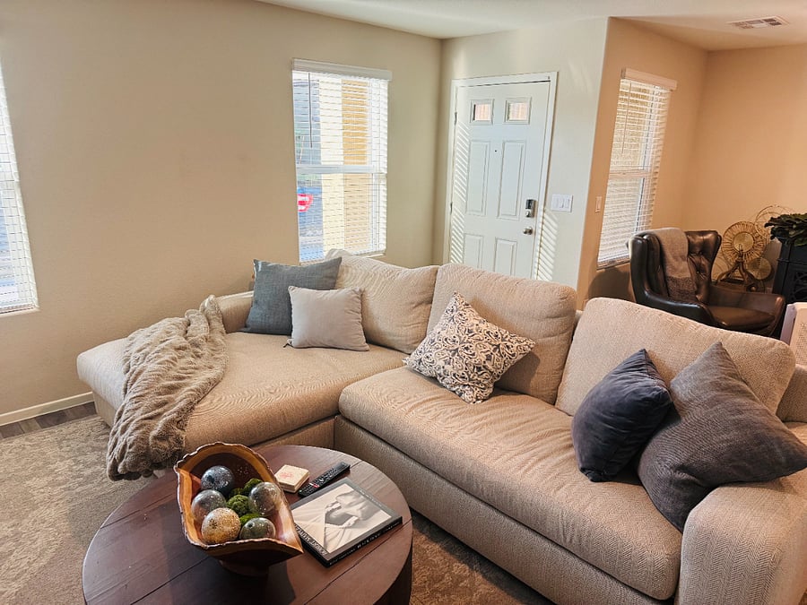 Furnished Finder property 818884_1 photo 7